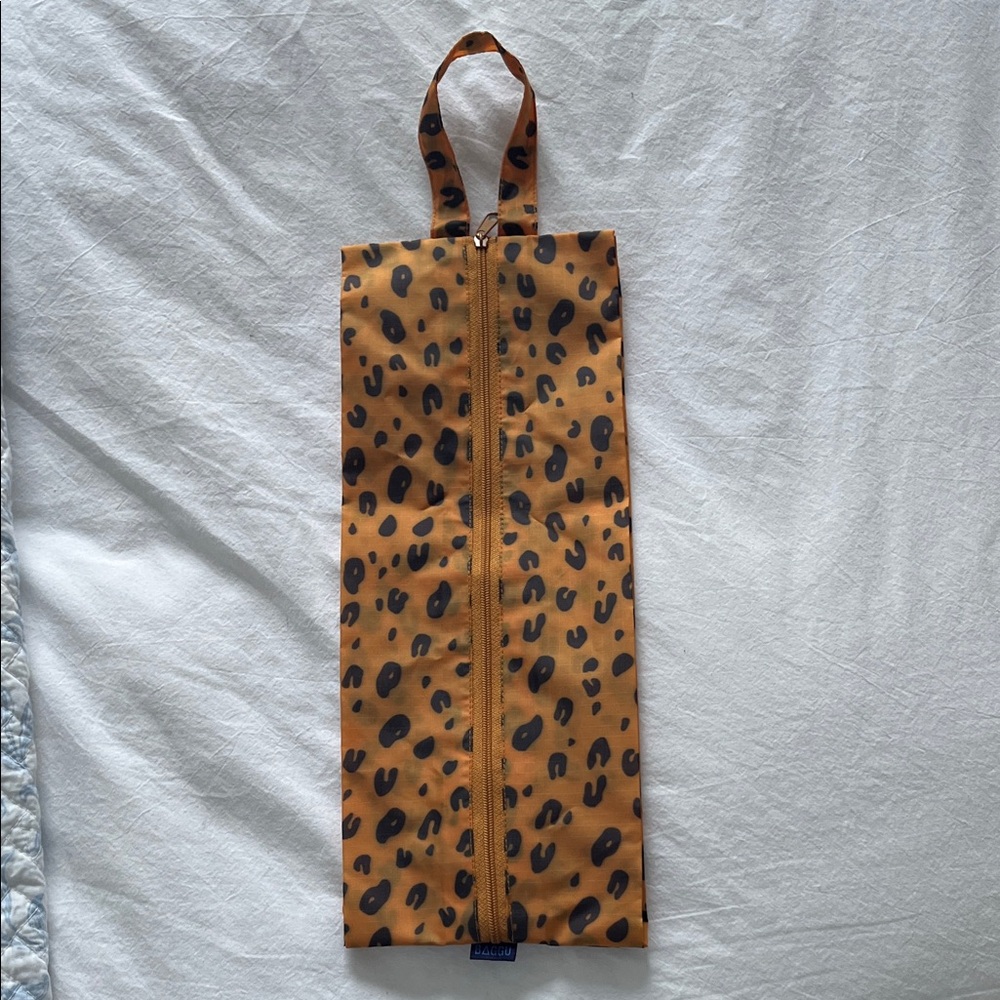 BAGGU Leopard Print Travel Bag - Orange and Black